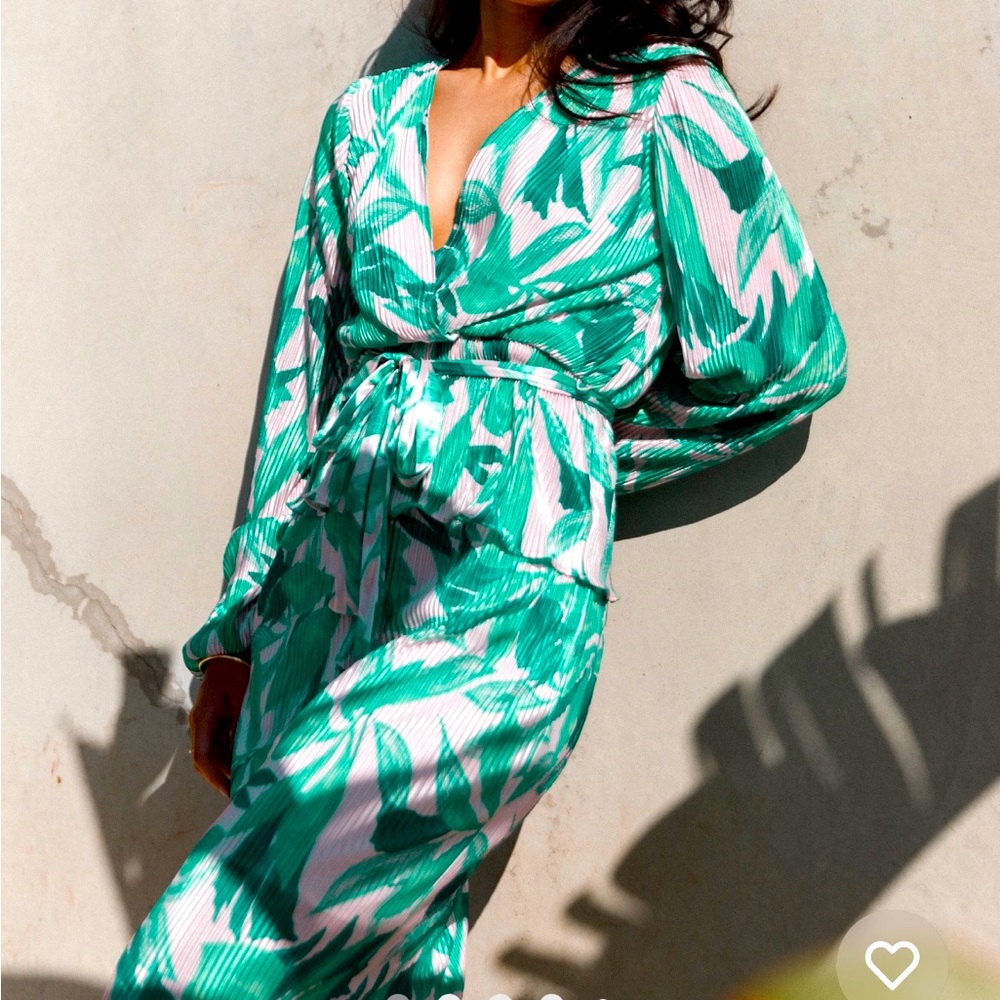 Tropical print top